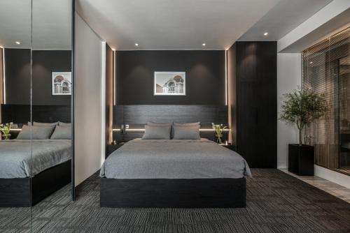 Deluxe Balcony City View