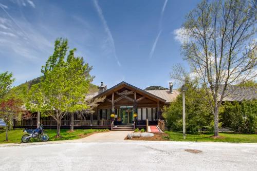 Pico Village Resort in Killington, USA