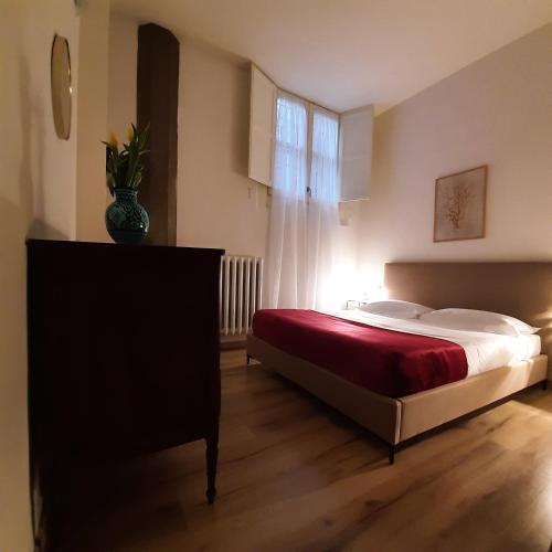 Palazzo Capponi - image 12