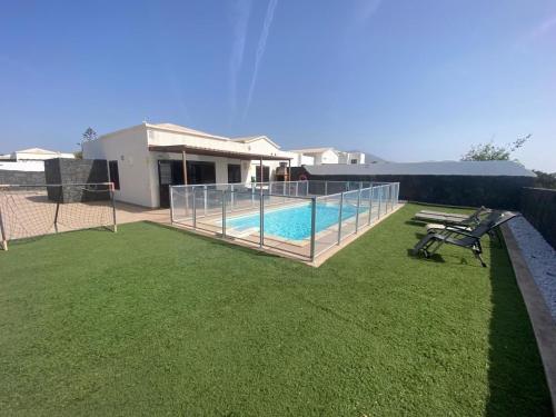 Ferienhaus mit Privatpool für 5 Personen ca 140 qm in Playa Blanca, Lanzarote Gemeinde Yaiza