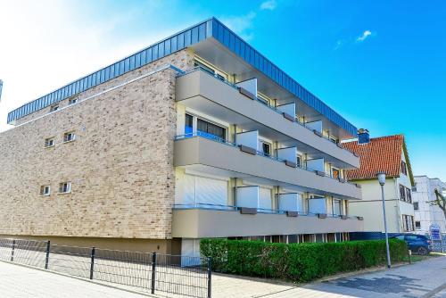 Apartment with Terrace image 8