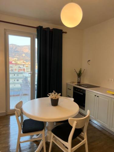 Apartment with Sea View image 10