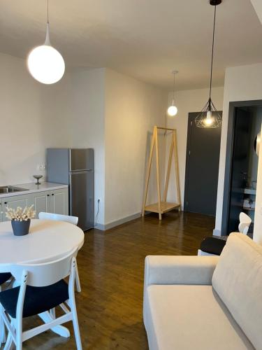 Apartment with Sea View image 3