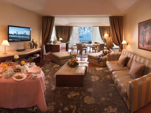 Book the Signature Lake Suite with Balcony and Private Spa Access Signature Lake Suite with Balcony and Private Spa Access