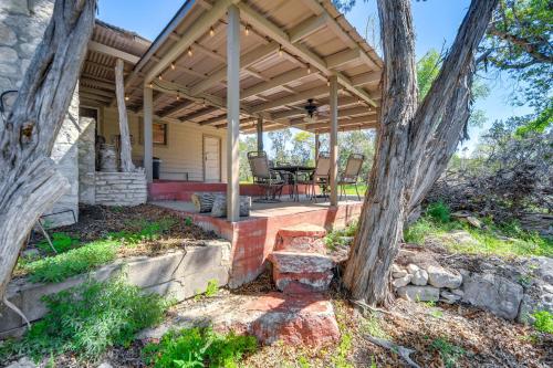 Kerrville Area Home w/ Outdoor Entertainment Space in Mountain Home (TX)