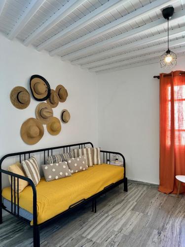 Beachside studio Ornos area - Tap to explore photos