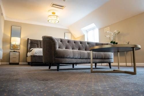 The Pear Tree Inn & Country Hotel - image 8