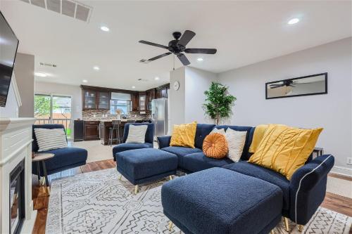4 BR + Haven Hideaway + Austin Colony + Game Room in Austin, USA