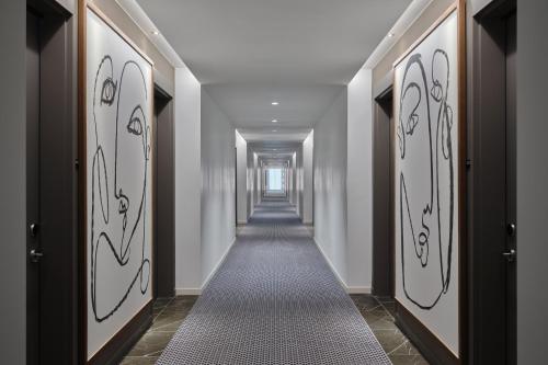 544971585 The Crescent Hotel, Fort Worth