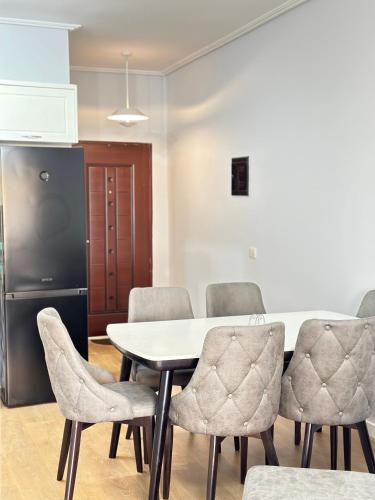 Two-Bedroom Apartment image 5