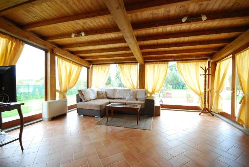 Ferienhaus mit Privatpool für 6 Personen ca 90 qm in Pietraia di Cortona, Trasimenischer See