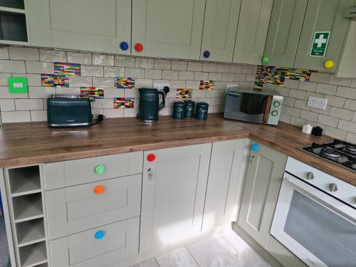 The Lego themed house, Windsor (photo 8)