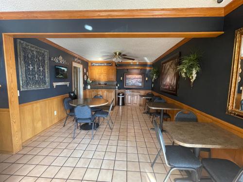 Interstate Inn