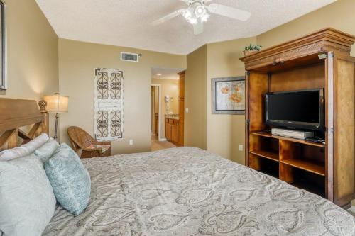 Sterling Sands Condominiums