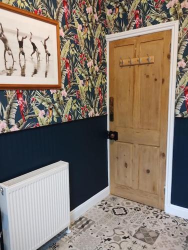 Fürdőszoba, The Cobbles - Central, Parking, Netflix & Woodburner in Hebden Bridge