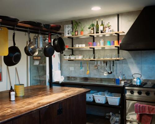 kuchnia, Folk Hostel in El Calafate