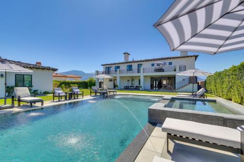 Indio Getaway with Putting Green 1 Mi to Coachella! in Indio, Vereinigte Staaten von Amerika