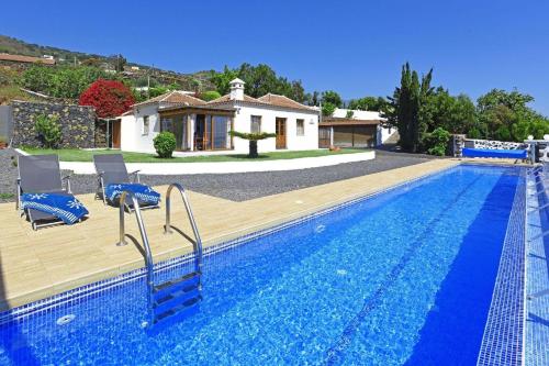 Ferienhaus mit Privatpool für 6 Personen ca 100 qm in Villa de Mazo, La Palma Ostküste von La Palma