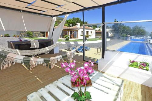 Ferienhaus mit Privatpool für 6 Personen ca 100 qm in Villa de Mazo, La Palma Ostküste von La Palma