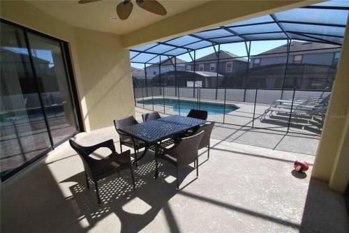 2617 Exclusive Haven with Pool Near Disney in Davenport, USA