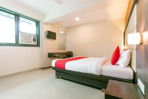 . Collection O Hotel Pearl Residency