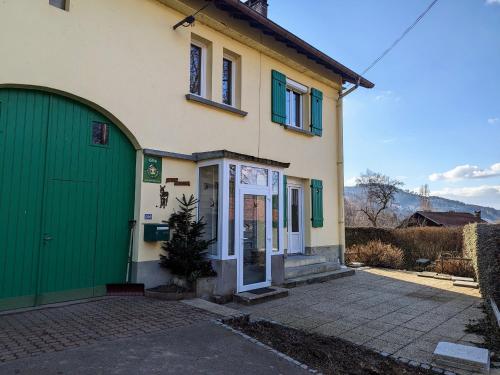 Gîte Ban-sur-Meurthe-Clefcy 5 pièces 9 personnes - FR-1-589-6 - image 2