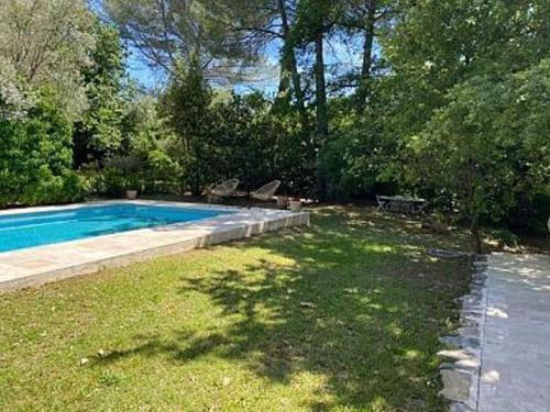 Provençal villa with swimming pool and shaded park - Location saisonnière - Draguignan