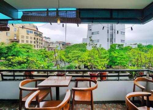 Khách sạn Giao Thông Hotel