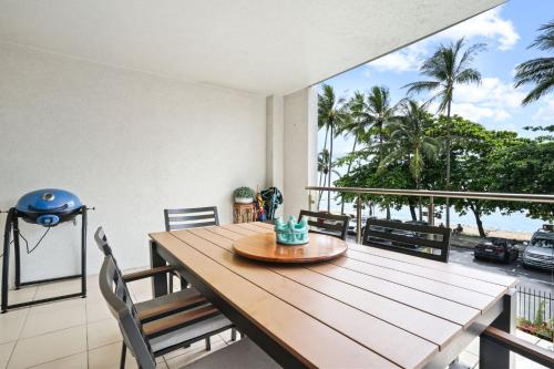 Tradewinds Beachfront Apartment