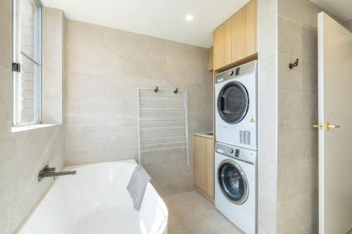 Apartment image 9