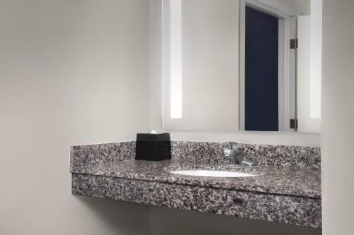 Residence Inn by Marriott San Bernardino - image 3