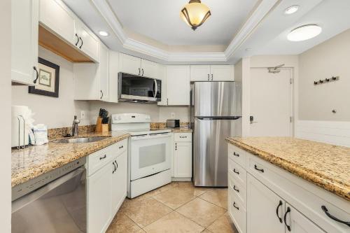 -Fantastic Gulf Front Condo North of the Pier- condo - image 5