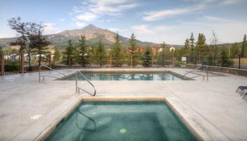 Mountain Lake 402C in Big Sky, USA