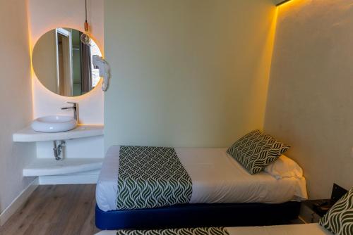 Hostal Charlotte-Gran Vía, Madrid (fotografie 10)