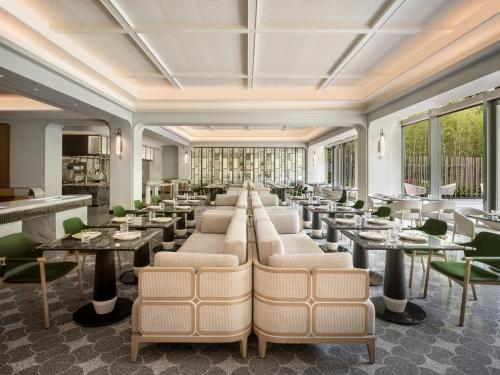 545069152 InterContinental Hotels Shenzhen WECC by IHG