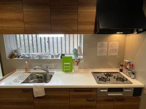 ห้องครัว, NEW OPEN『天然温泉』芦ノ湖畔の完全貸切別荘 near มิจิ-โนะ-เอกิ ฮาโกเนะ โทเงะ