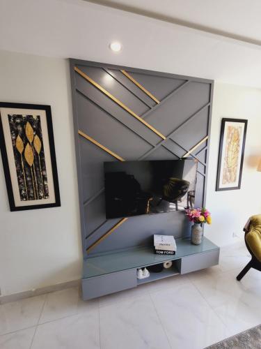 Luxury Apartment In Lahore - image 2