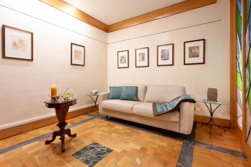 Harry's Bar Trevi Luxury Apartments - Sardegna, Rzym (zdjęcie 2)