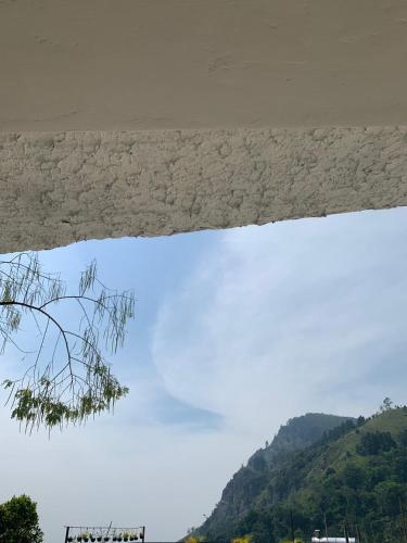Double Room with Mountain View image 5