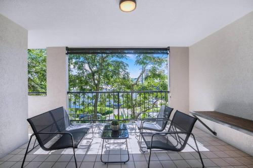 設施, Centro at Toowong - Modern Spacious Living with Pool in 圖翁