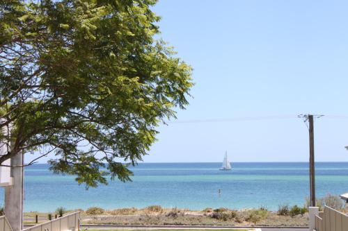 Busselton Beachside