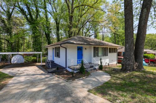 Cozy Home In Forest Park, GA