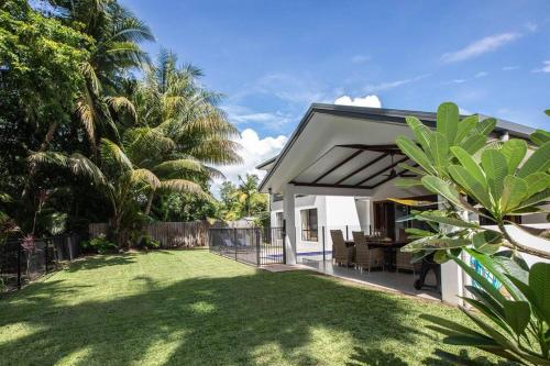 Cowrie Beach House Port Douglas