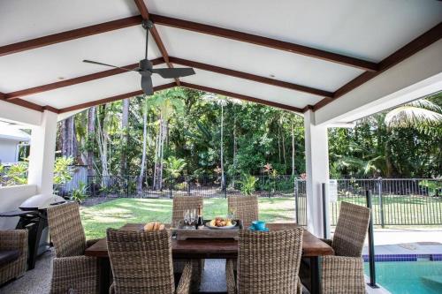 Cowrie Beach House Port Douglas