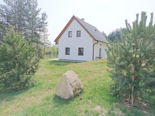 Klidná lokalita Na kraji lesa, celý dům s úschovnu kol - Nová Bystřice