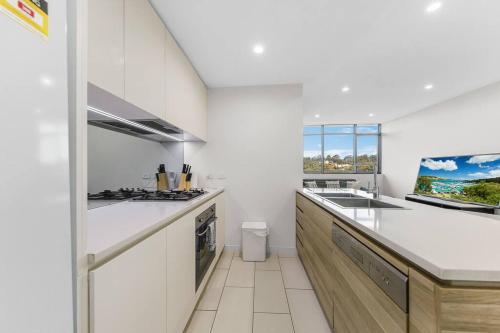 Two Bedroom Private Apartment In Lane Cove with Parking in Hunters Hill