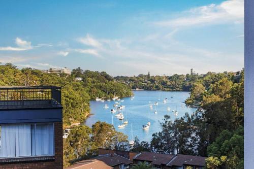 Two Bedroom Private Apartment In Lane Cove with Parking in Hunters Hill