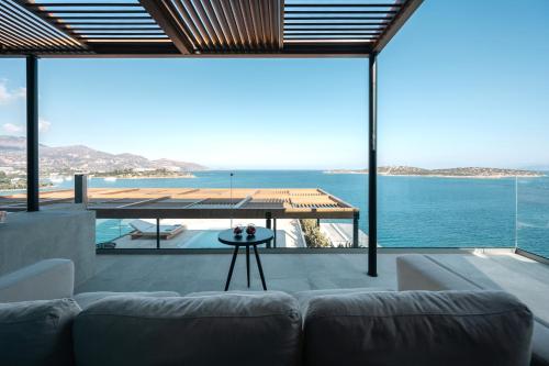 陽台/露台, 克里特島尼蔻美憬閣海濱度假村 (Niko Seaside Resort Crete Mgallery) in 聖尼古拉奧斯