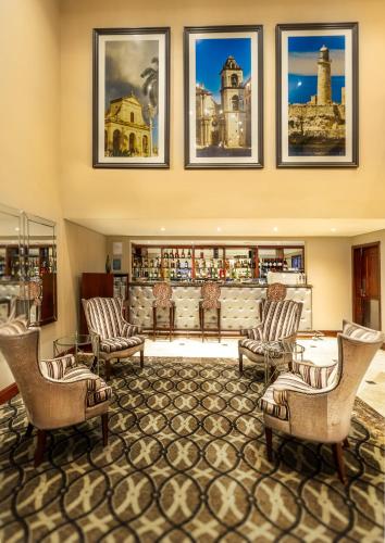 Étterem, Hemingways Hotel in East London