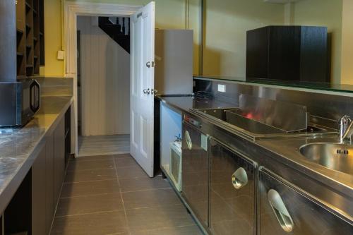 50 Green St Windsor in Prahran